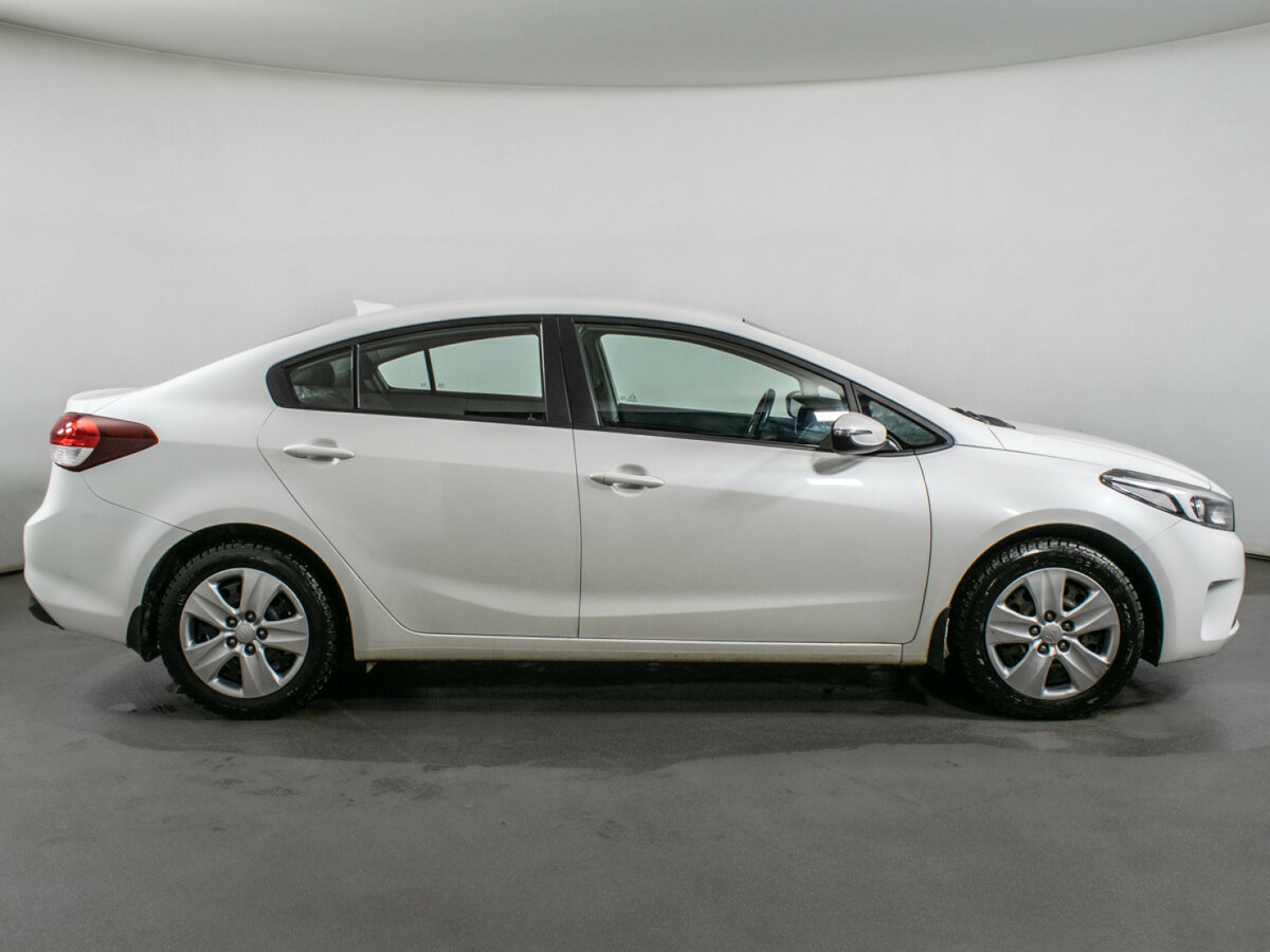 Kia Cerato б/у, 2019, Автоматическая. Фото: #3