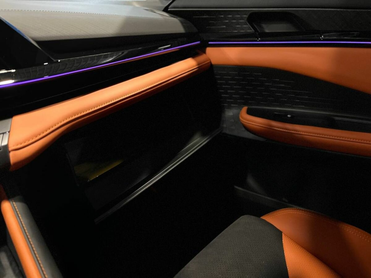 Changan UNI-V б/у, 2023, Роботизированная. Фото: #26