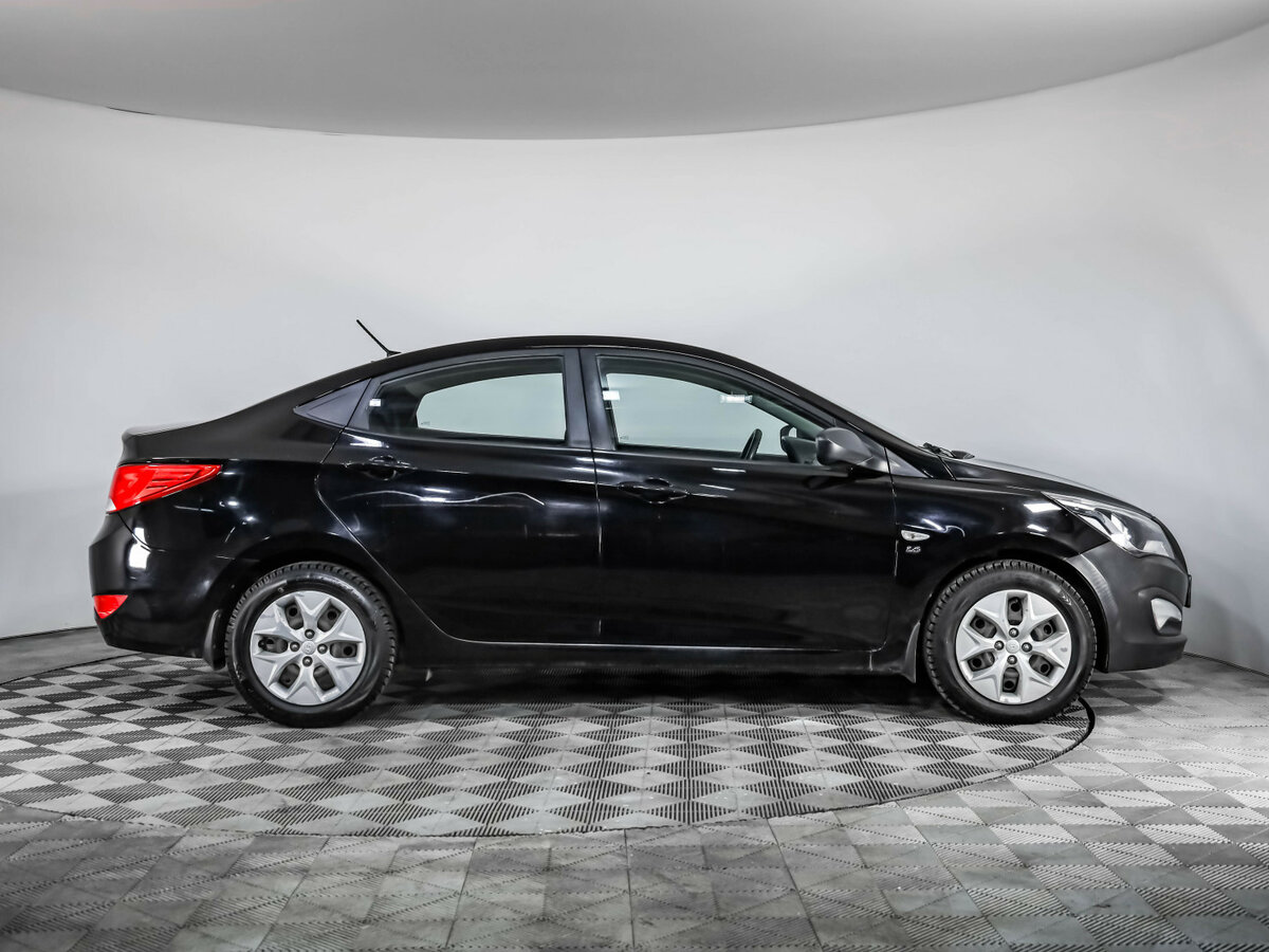 Hyundai Solaris б/у, 2016, Автоматическая. Фото: #3