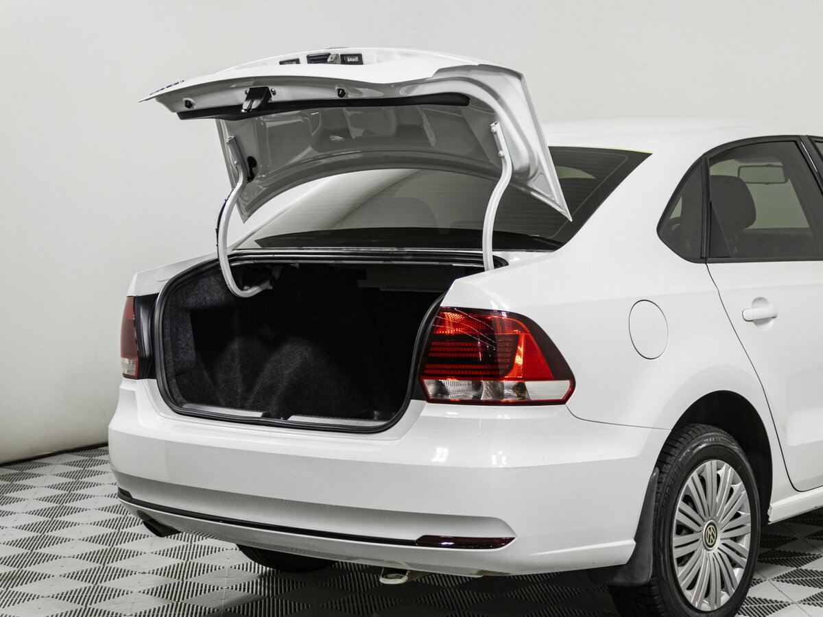 Фольксваген Поло б/у, 2016, Автоматическая. Фото: #12