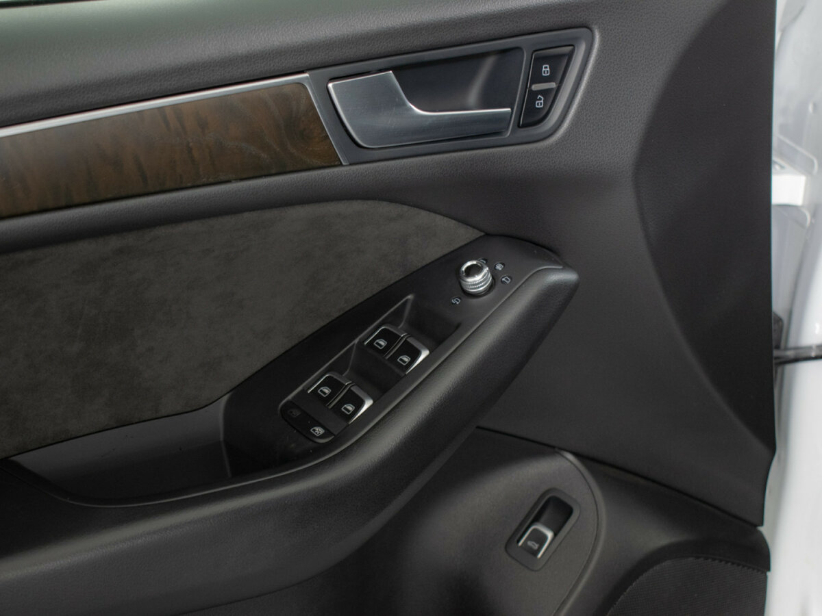 Audi Q5 б/у, 2016, Автоматическая. Фото: #13