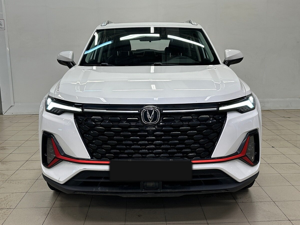 Changan CS35 Plus б/у, 2023, Роботизированная. Фото: #1