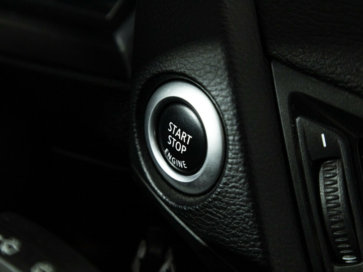 БМВ Икс1 б/у, 2014, Автоматическая. Фото: #15