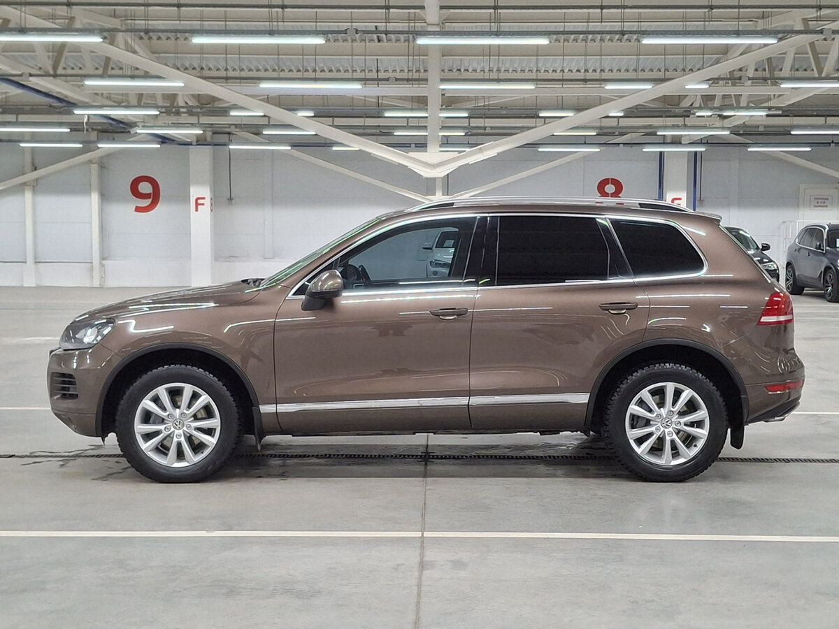 Volkswagen Touareg б/у, 2013, Автоматическая. Фото: #7